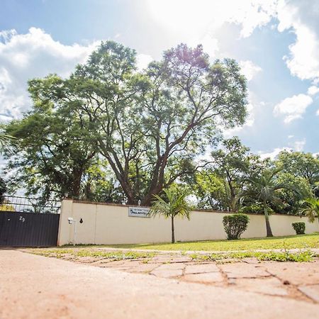 Palm Villa Harare Eksteriør billede