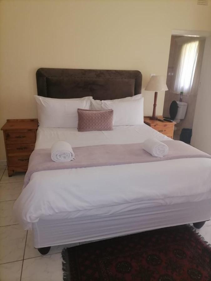 Palm Villa Harare Eksteriør billede