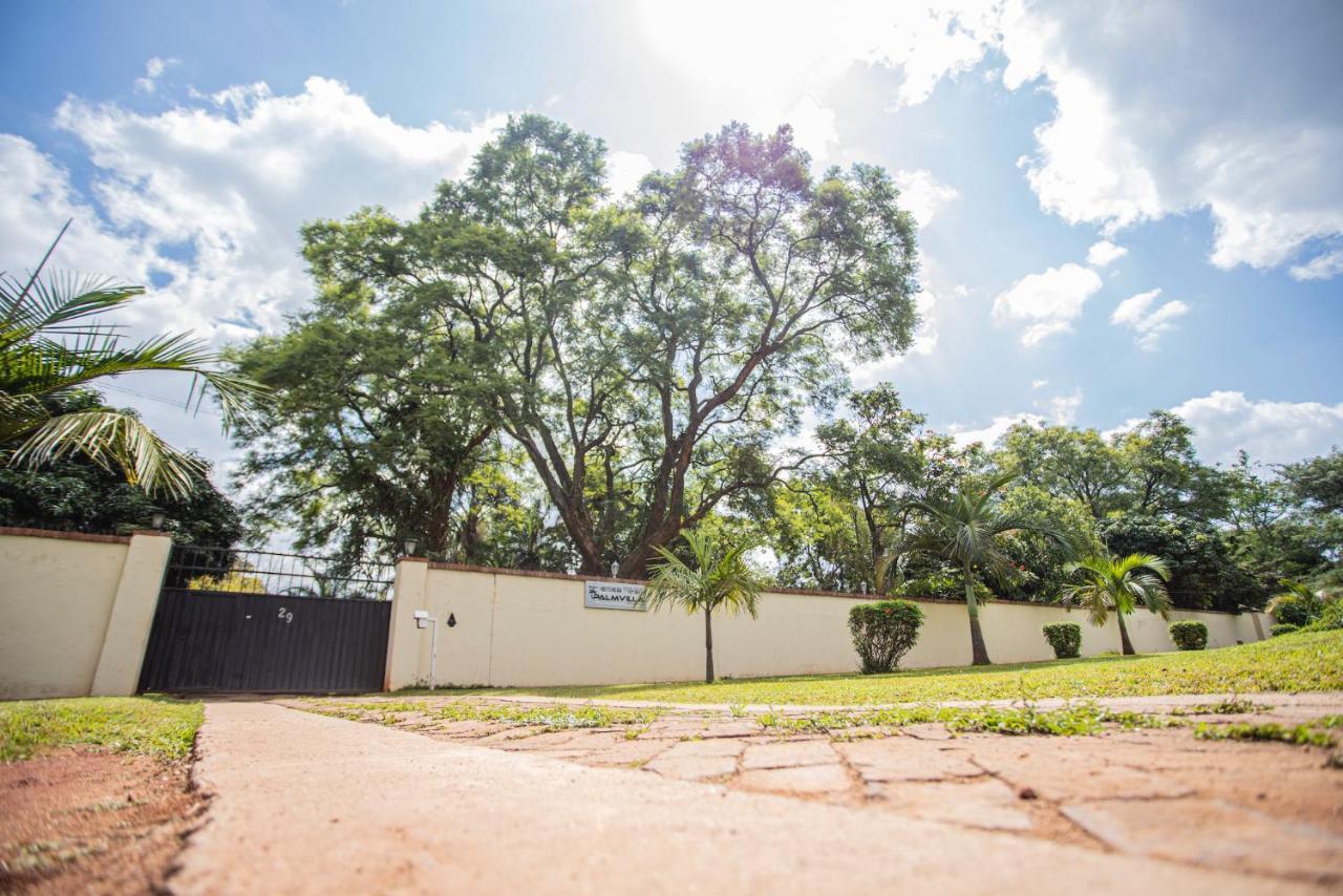 Palm Villa Harare Eksteriør billede